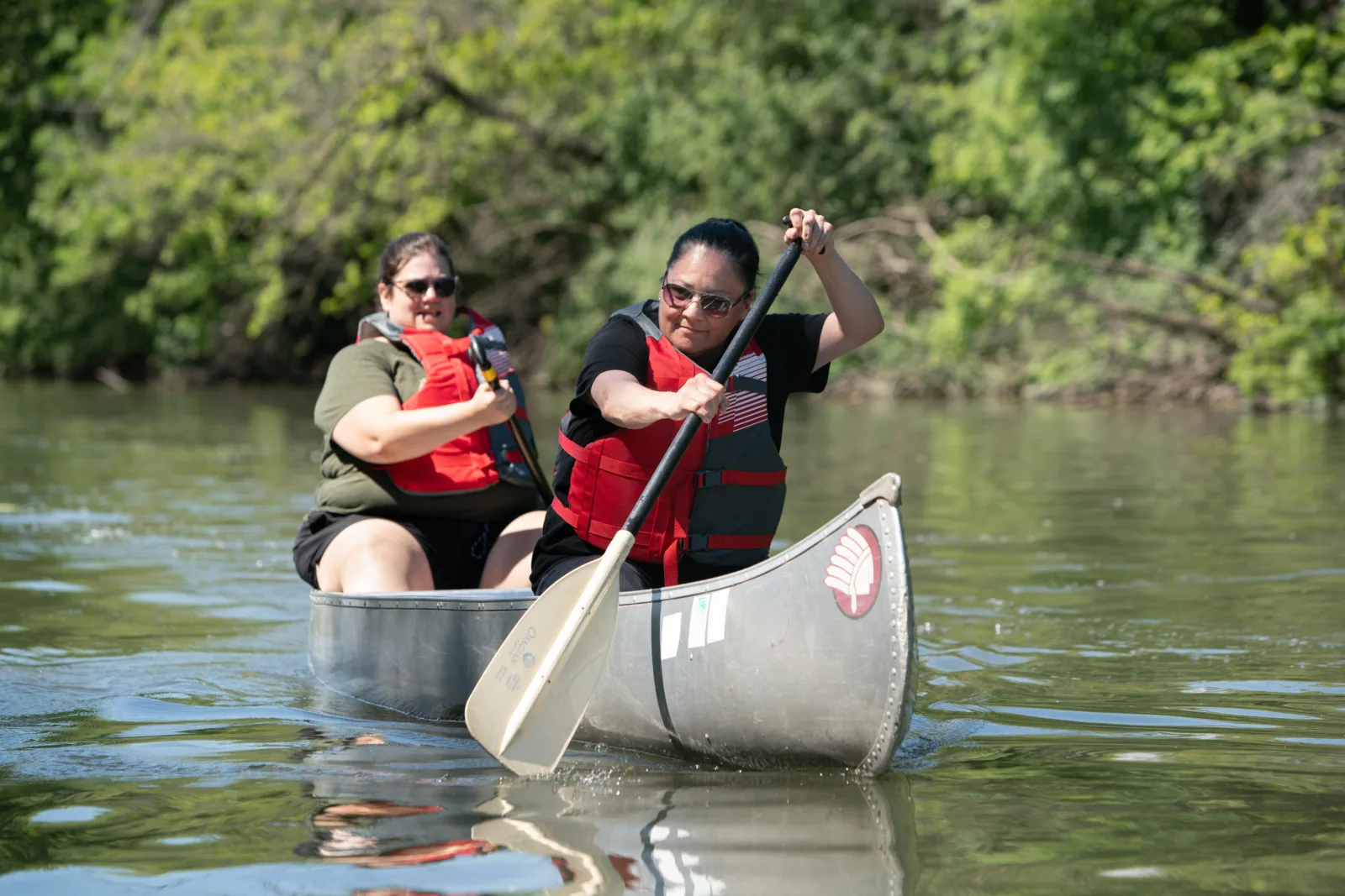 Newberry Canoe 044 NCAIS participants and instructors paddle down the Chicago River.